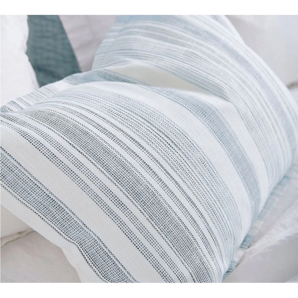POTTERY BARN Two (2) Blue & White Hawthorn Stripe King Size Pillow Shams EUC